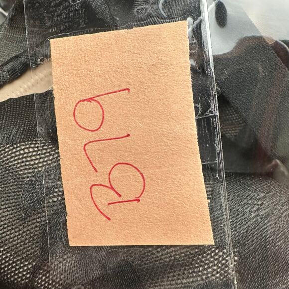 Cacique Bra Women 48C Black Lace Lightly Lined Balconette Adjustable Straps Sexy - Picture 10 of 11